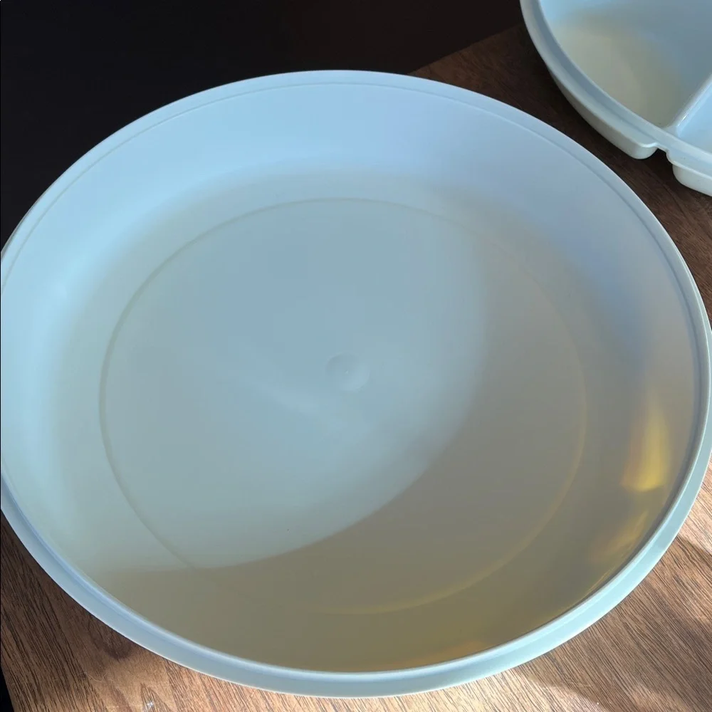 Vintage Tupperware Divided Veggie Dip Tray #1665-5 & Dip Bowl w/lids Almond